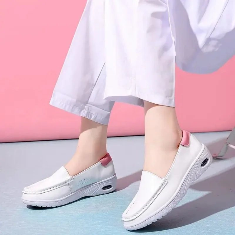 Comfort in Care: The Ultimate Guide to Nurse Sneakers