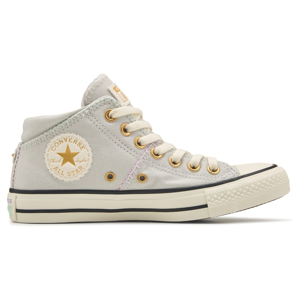 womens converse sneakers