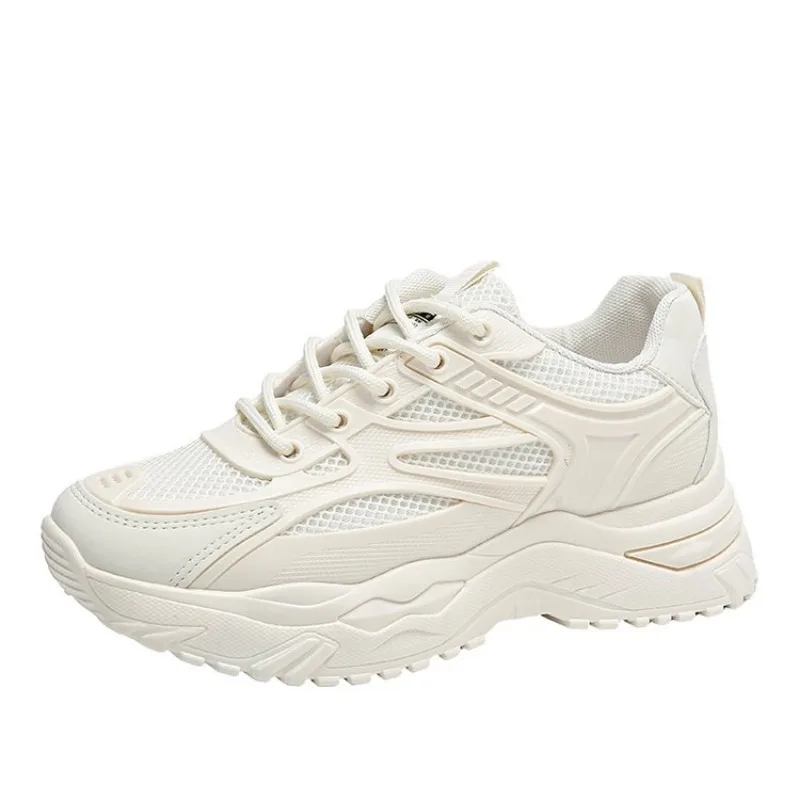 white tennis shoes women