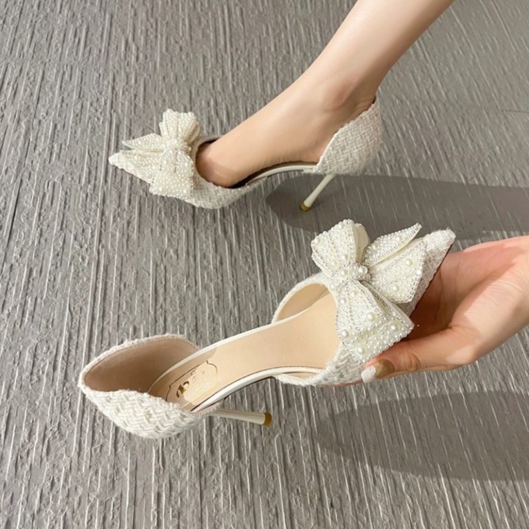 white heels with bows