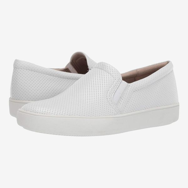 slip on tennis shoes for women